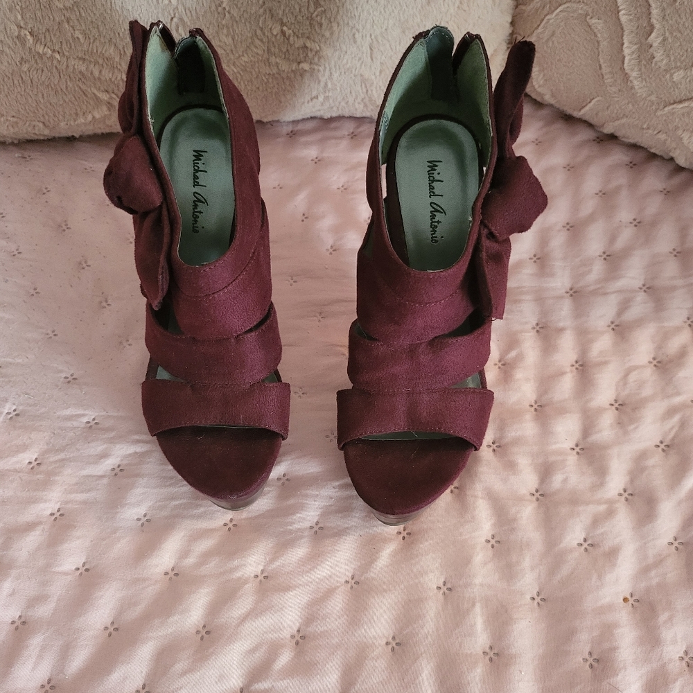 Shoes - Picture 3 of 3
